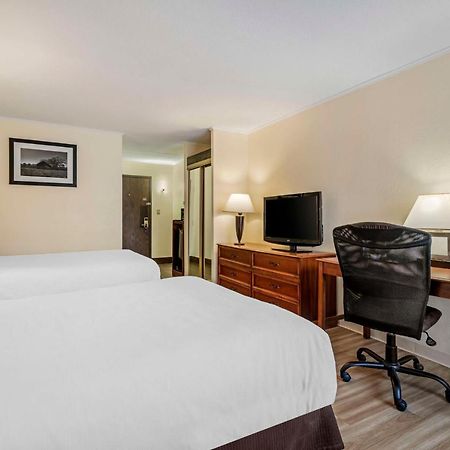 Best Western Plus Augusta Civic Center Inn Extérieur photo