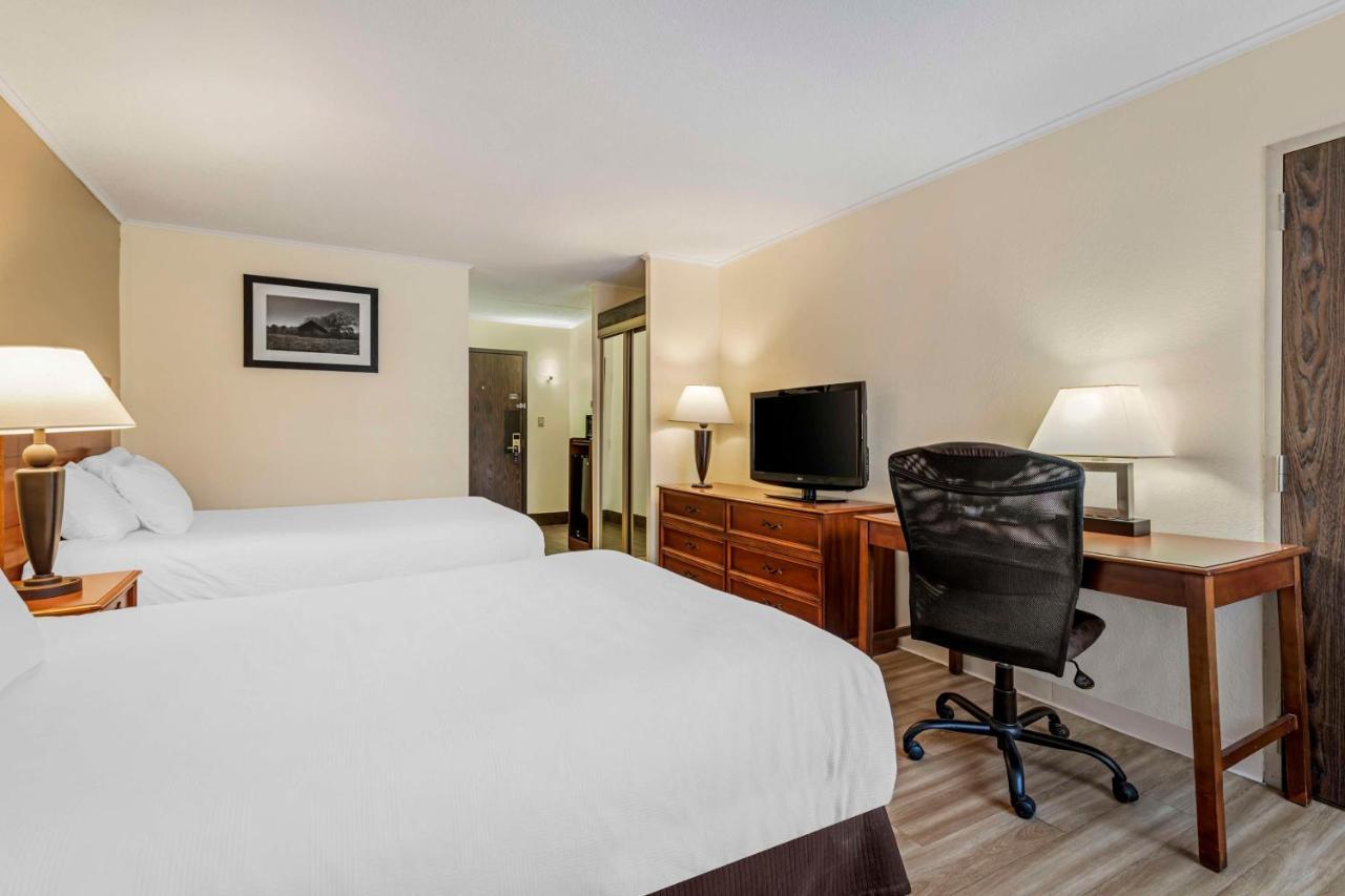 Best Western Plus Augusta Civic Center Inn Extérieur photo