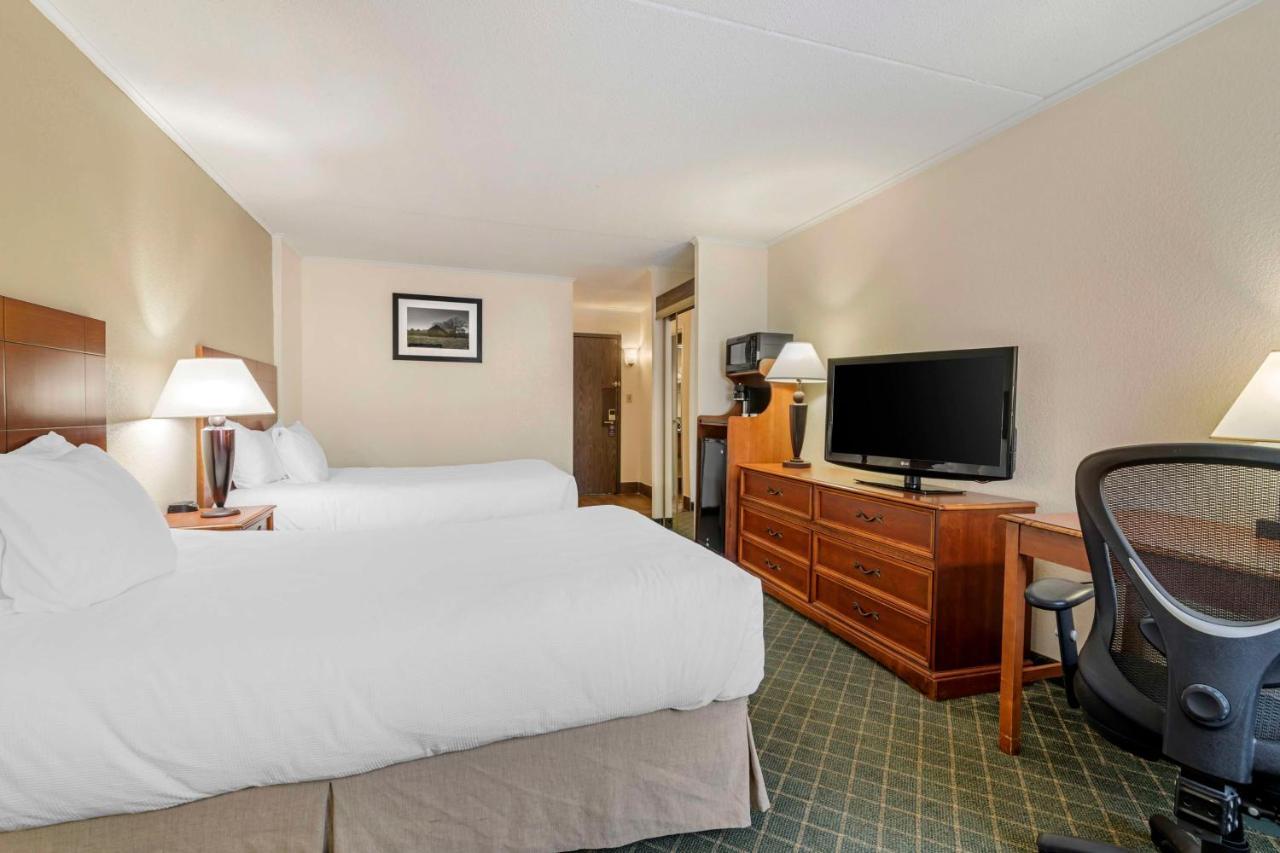 Best Western Plus Augusta Civic Center Inn Extérieur photo
