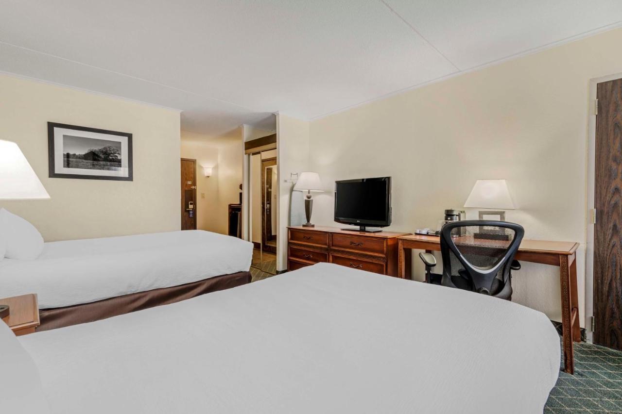 Best Western Plus Augusta Civic Center Inn Extérieur photo