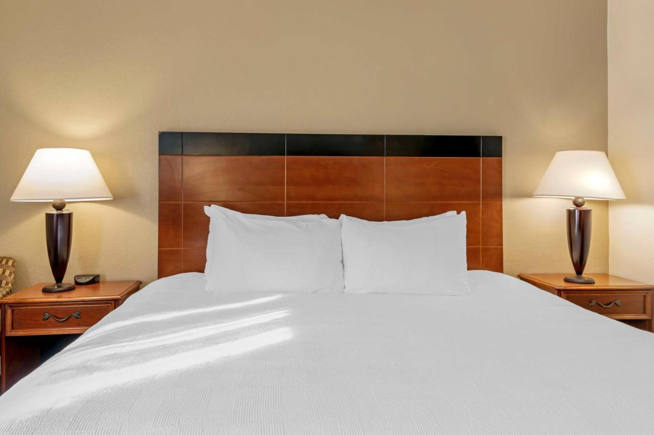 Best Western Plus Augusta Civic Center Inn Extérieur photo
